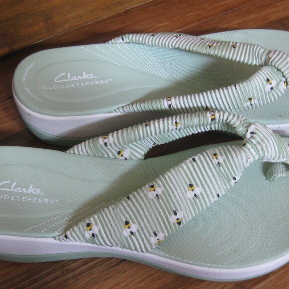 Cloudstepper by Clarks flip flops - Picture 1 of 6